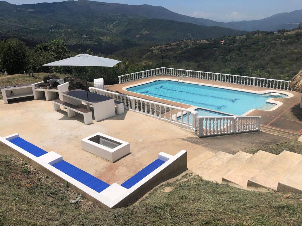 Casa La Felisa Hospedaje Campestre Pandi Cundinamarca Екстериор снимка